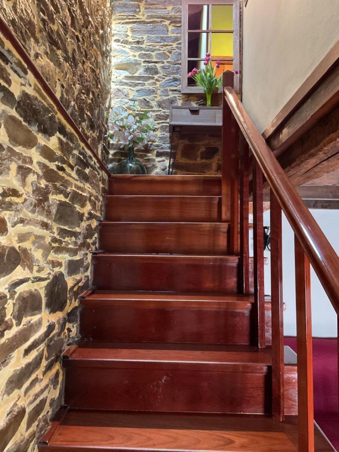 Casa Freixe Apartamentos Rurales سانتا إيولاليا دي أوسكوس المظهر الخارجي الصورة