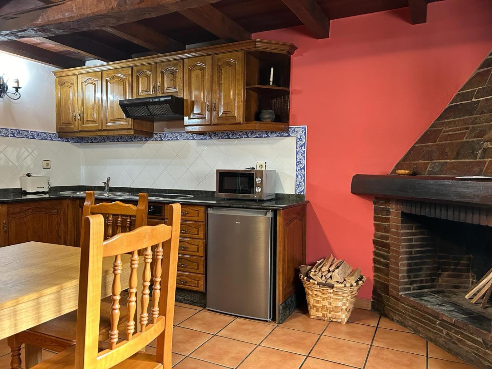 Casa Freixe Apartamentos Rurales سانتا إيولاليا دي أوسكوس المظهر الخارجي الصورة