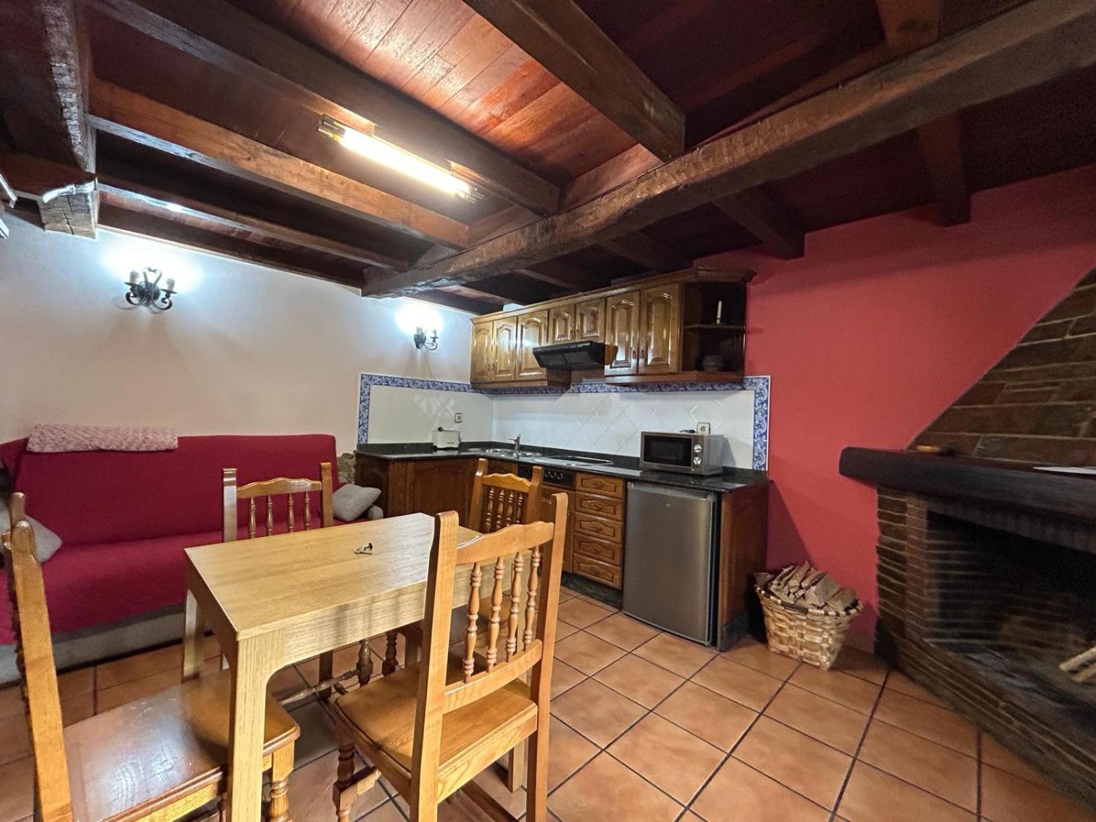 Casa Freixe Apartamentos Rurales سانتا إيولاليا دي أوسكوس المظهر الخارجي الصورة